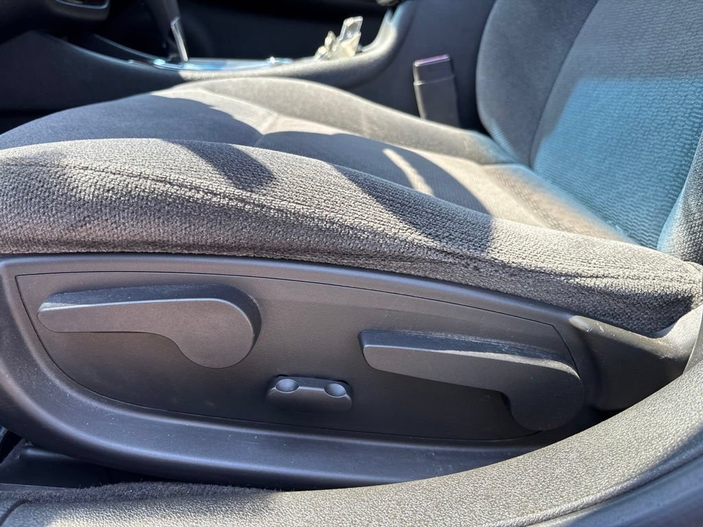 Used 2013 Chevrolet Impala LS FWD image 16