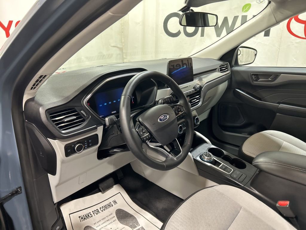 Used 2025 Ford Escape Active w/ Cold Weather Package image 20