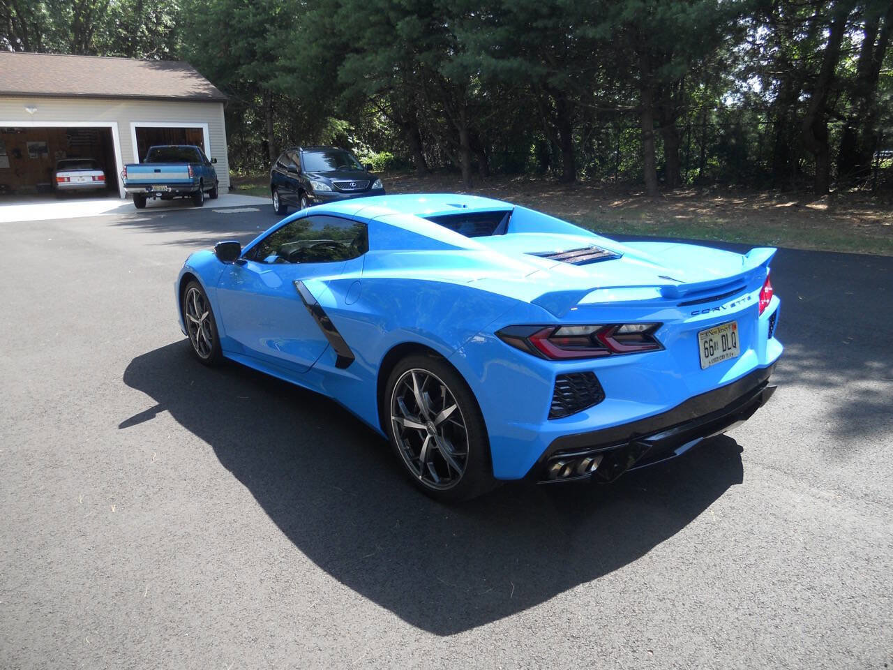Used 2022 Chevrolet Corvette Stingray Convertible w/ Z51 Performance Package image 9