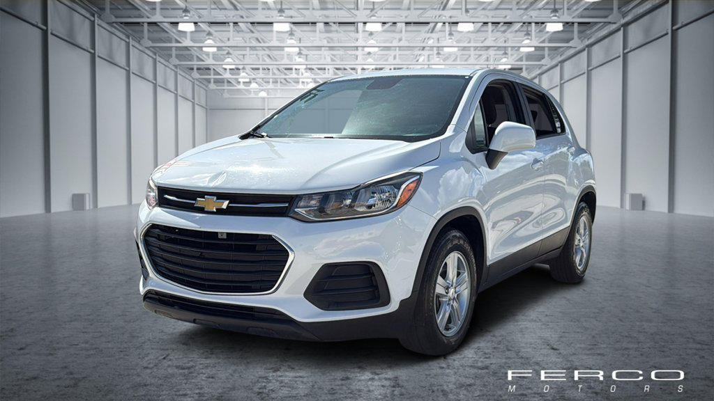 Used 2020 Chevrolet Trax LS w/ Tint and Cruise Package FWD image 1