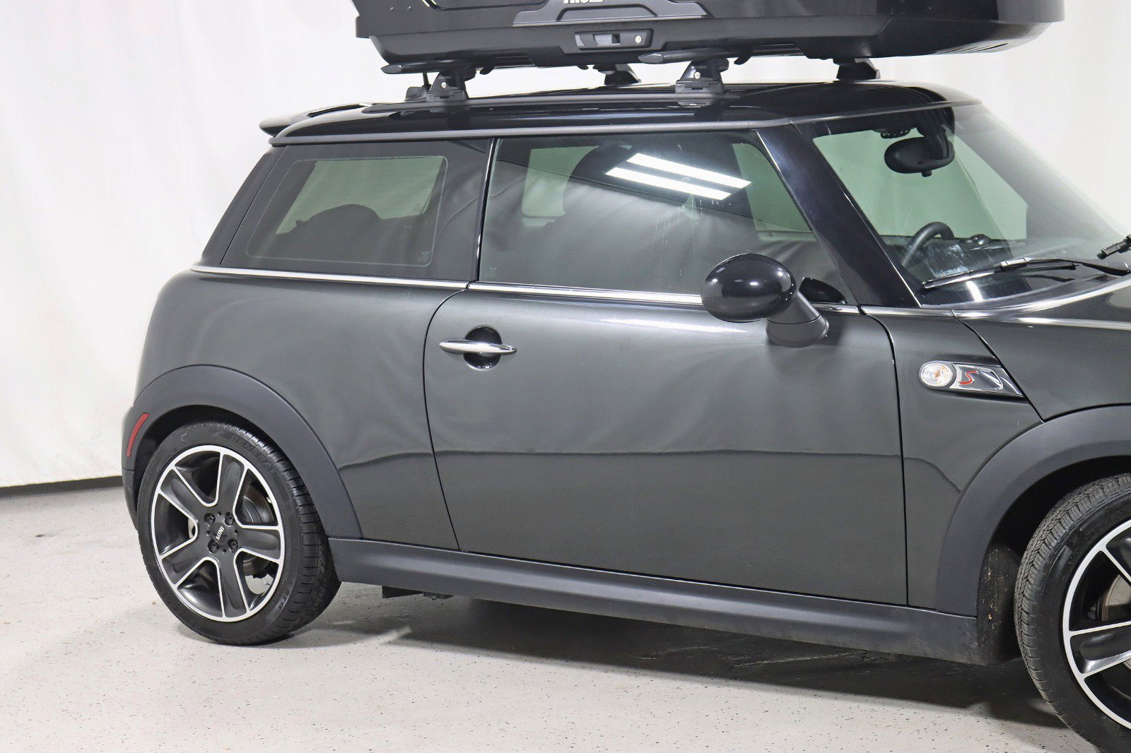 Used 2013 MINI Cooper S image 3
