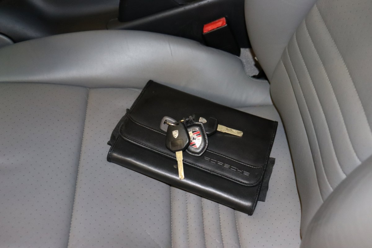 Used 2001 Porsche Boxster image 18