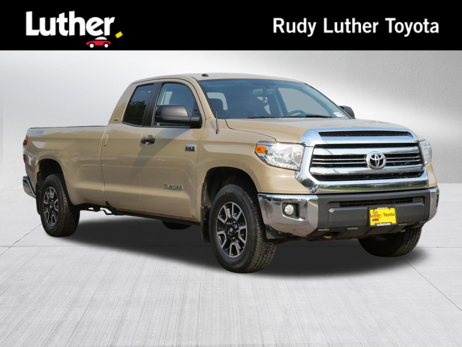 Used 2017 Toyota Tundra SR5 w/ TRD Off Road Package AWD/4WD image 1