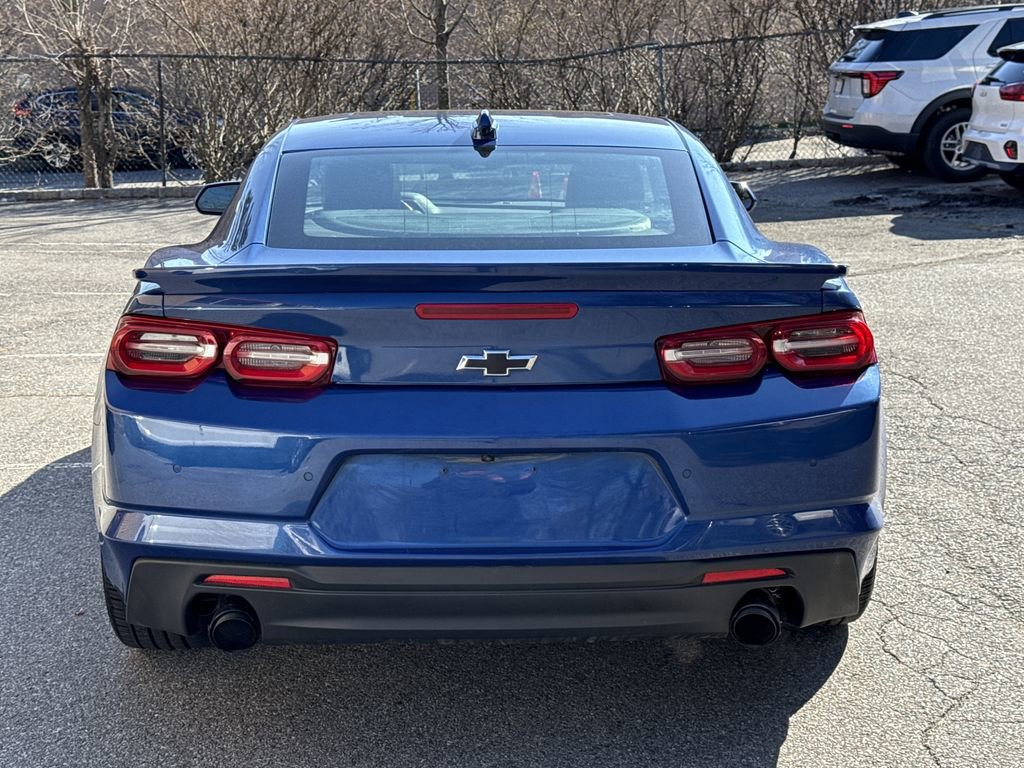 Used 2023 Chevrolet Camaro LT RWD image 2