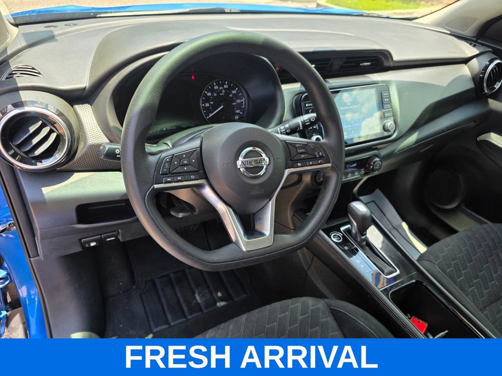 Used 2021 Nissan Kicks SV FWD image 39