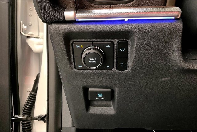 Used 2025 Ford Expedition King Ranch AWD/4WD image 41