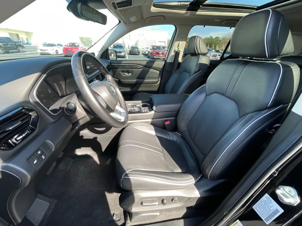 Certified 2025 Honda Pilot Elite image 30