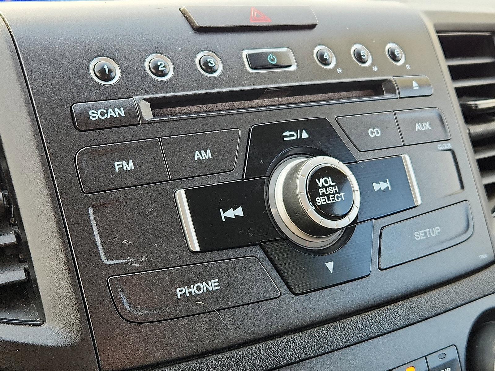 Used 2014 Honda CR-V LX image 16