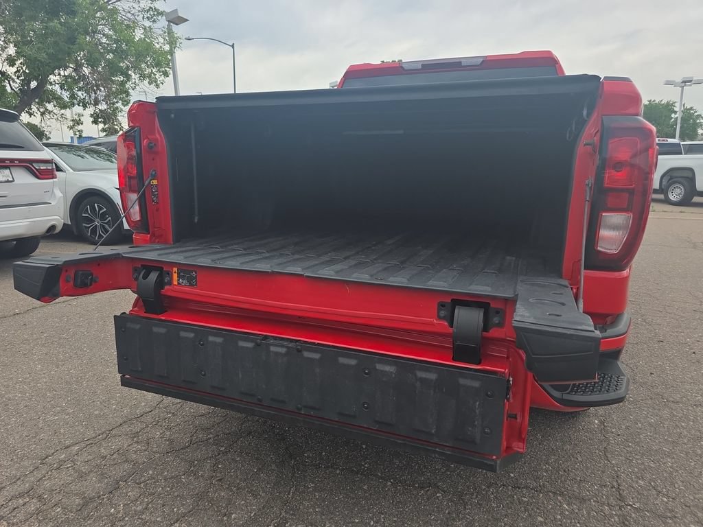 Used 2022 GMC Sierra 1500 Elevation w/ X31 Off-Road Package AWD/4WD image 17