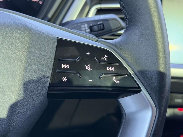 Used 2024 Audi Q4 e-tron Premium w/ Convenience Package image 20