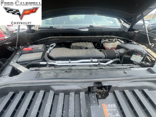 Used 2023 Chevrolet Silverado 1500 LT AWD/4WD image 35