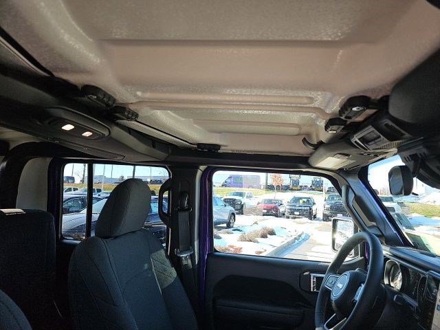 New 2026 Jeep Gladiator Willys image 13