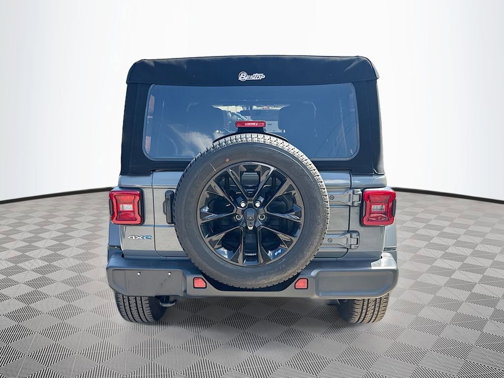 Used 2021 Jeep Wrangler Unlimited Sahara image 7