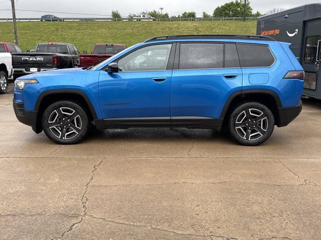 New 2026 Jeep Cherokee Laredo AWD/4WD image 9