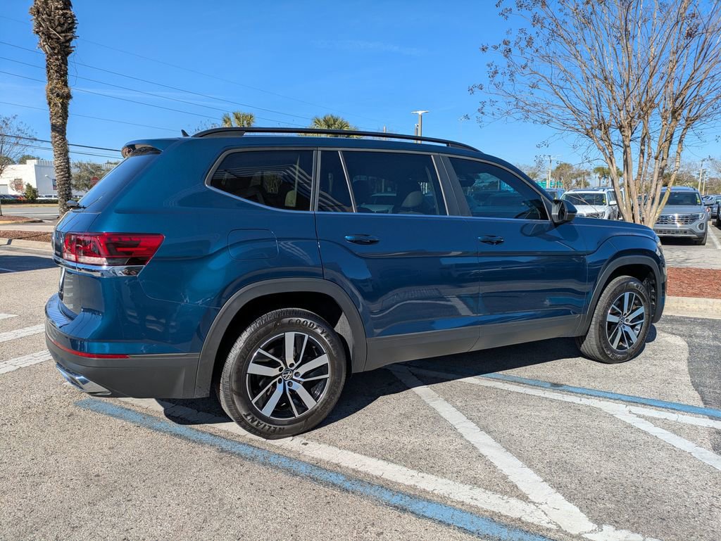 Used 2022 Volkswagen Atlas SE image 6