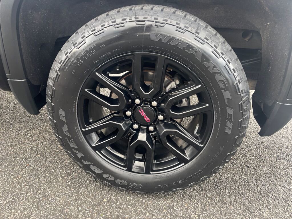 Used 2020 GMC Sierra 1500 Elevation image 9