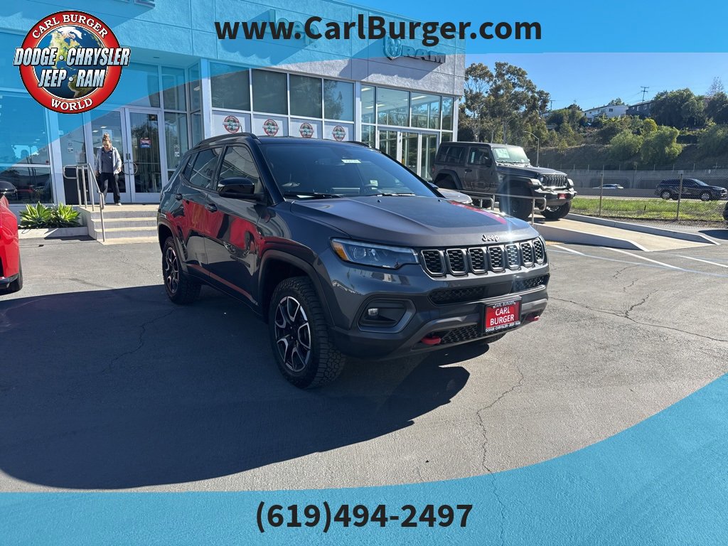 Certified 2024 Jeep Compass Trailhawk w/ Trailhawk Elite Group image 1