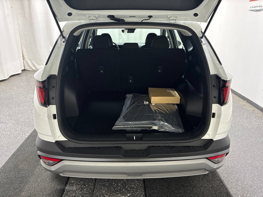 New 2026 Hyundai Tucson SE AWD/4WD image 6
