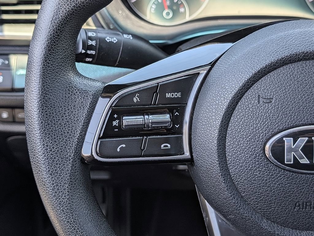 Used 2020 Kia Optima LX image 20