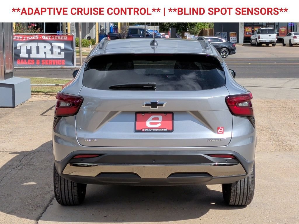 New 2026 Chevrolet Trax ACTIV w/ Sunroof Package FWD image 7