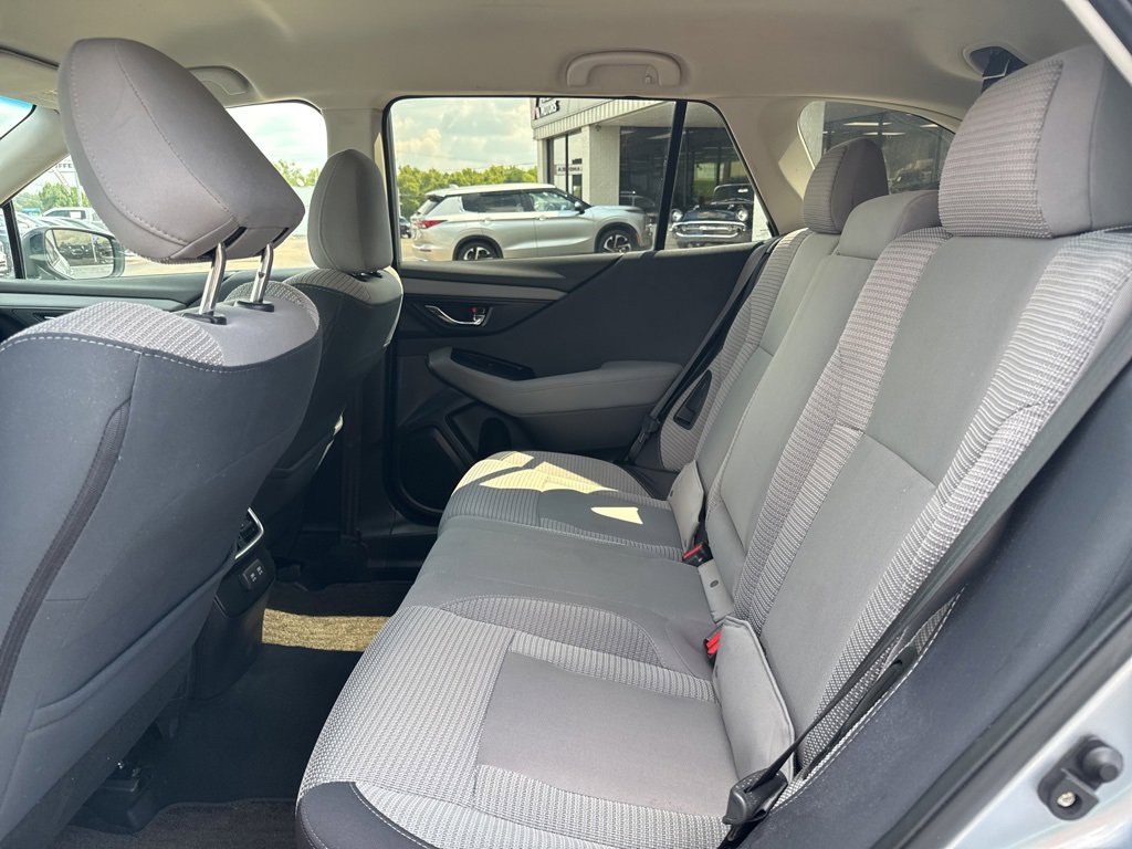 Used 2022 Subaru Outback Premium image 37