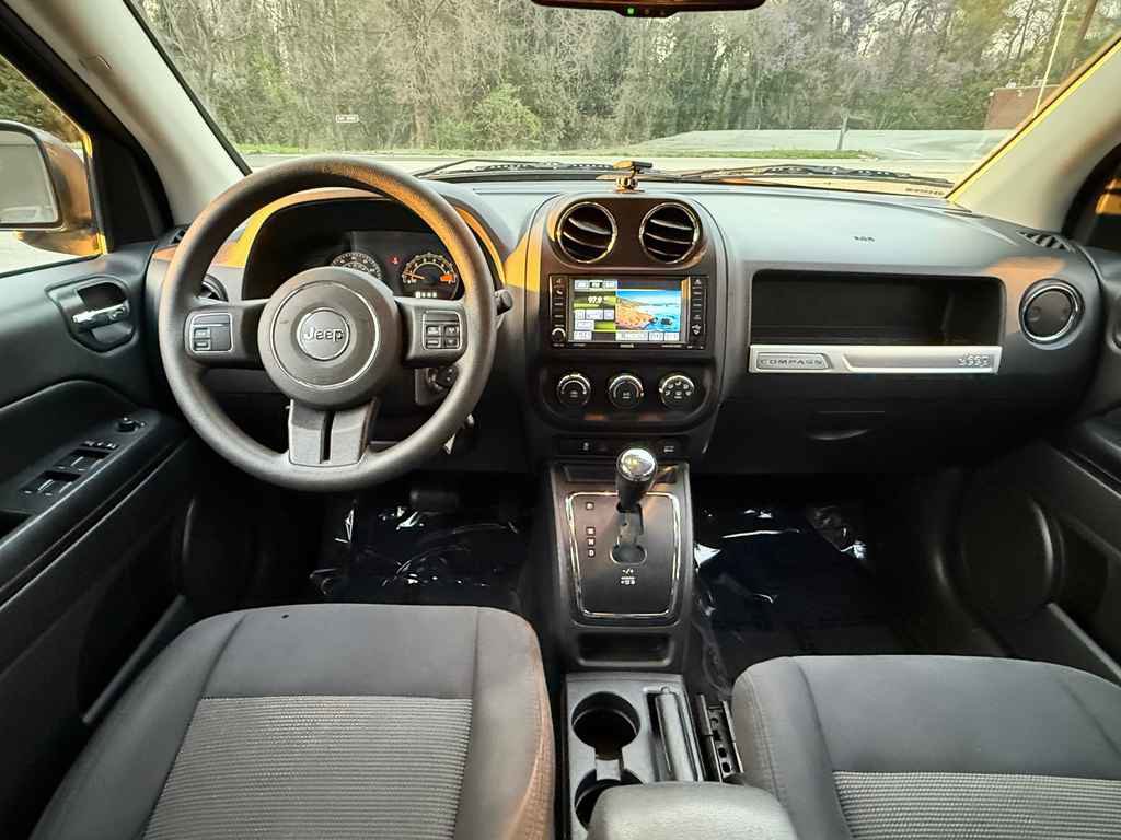 Used 2015 Jeep Compass Sport w/ Power Value Group image 13