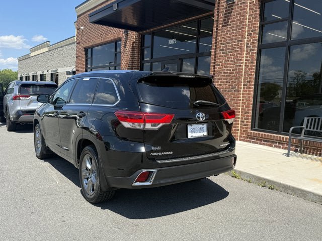 Used 2017 Toyota Highlander Limited AWD/4WD image 4