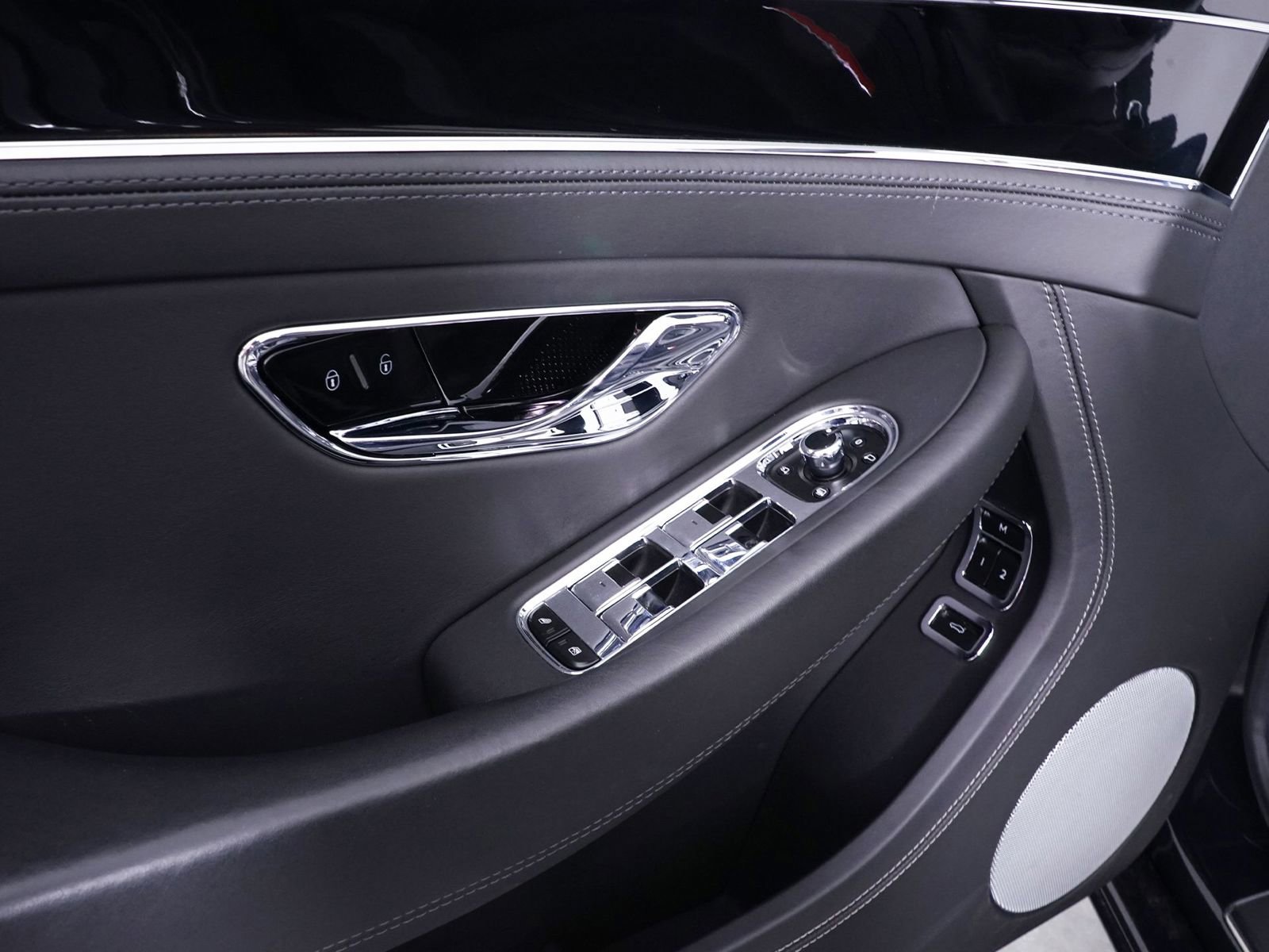 Used 2020 Bentley Continental GT image 34