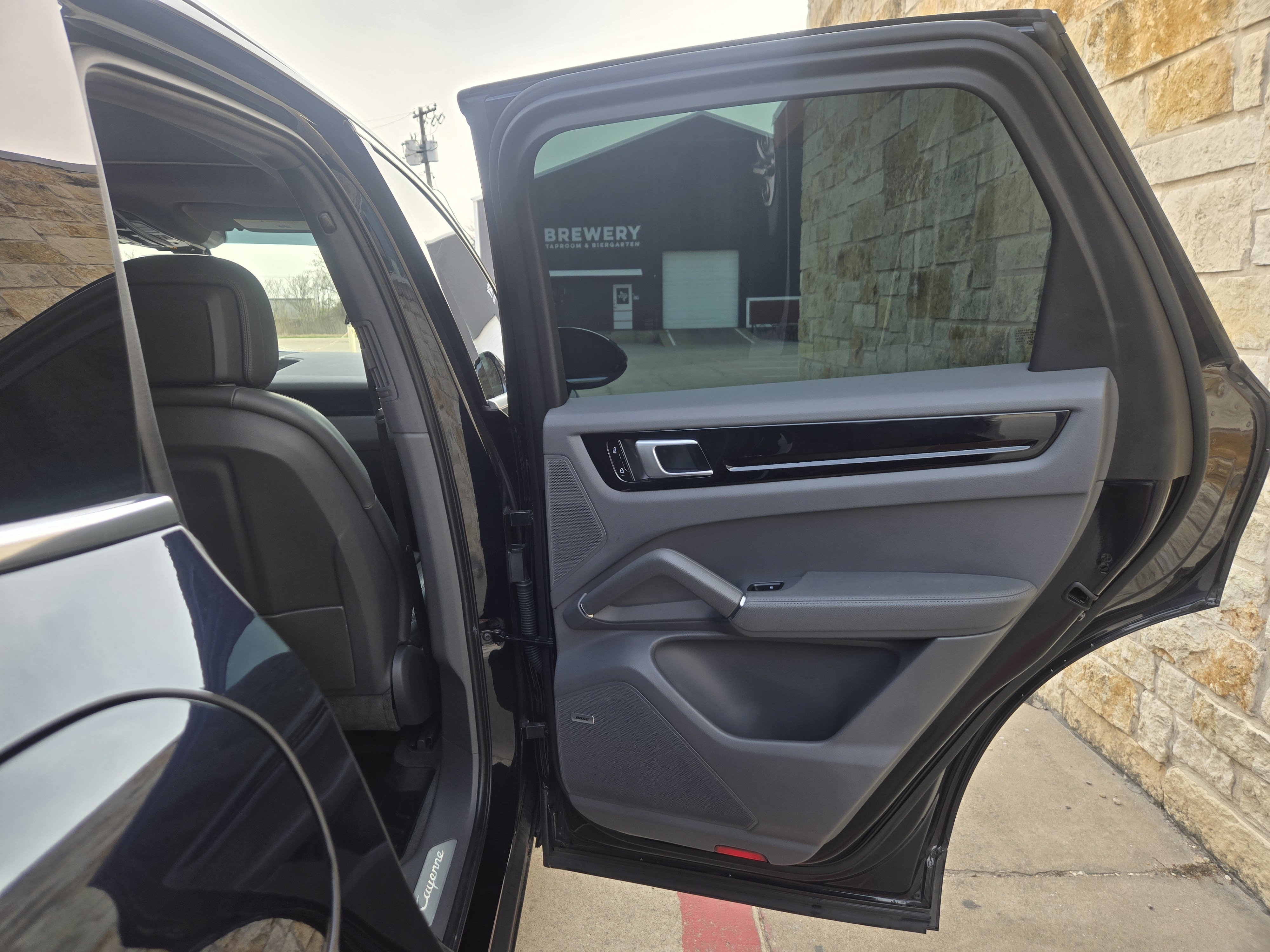 Used 2020 Porsche Cayenne S AWD/4WD image 10