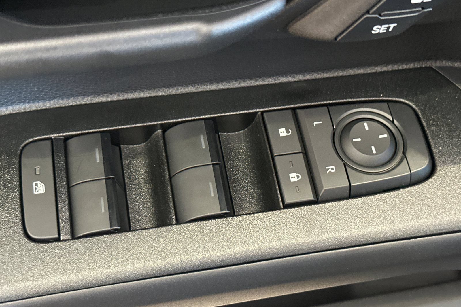 New 2026 Toyota 4Runner TRD Off-Road Premium AWD/4WD image 12
