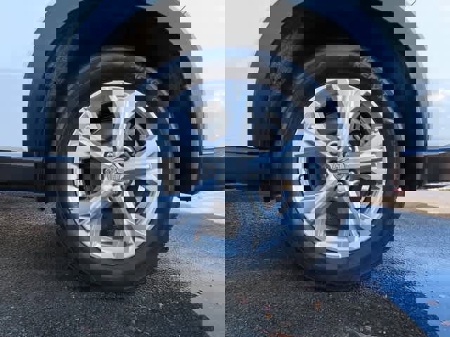 Certified 2023 Honda HR-V LX image 9