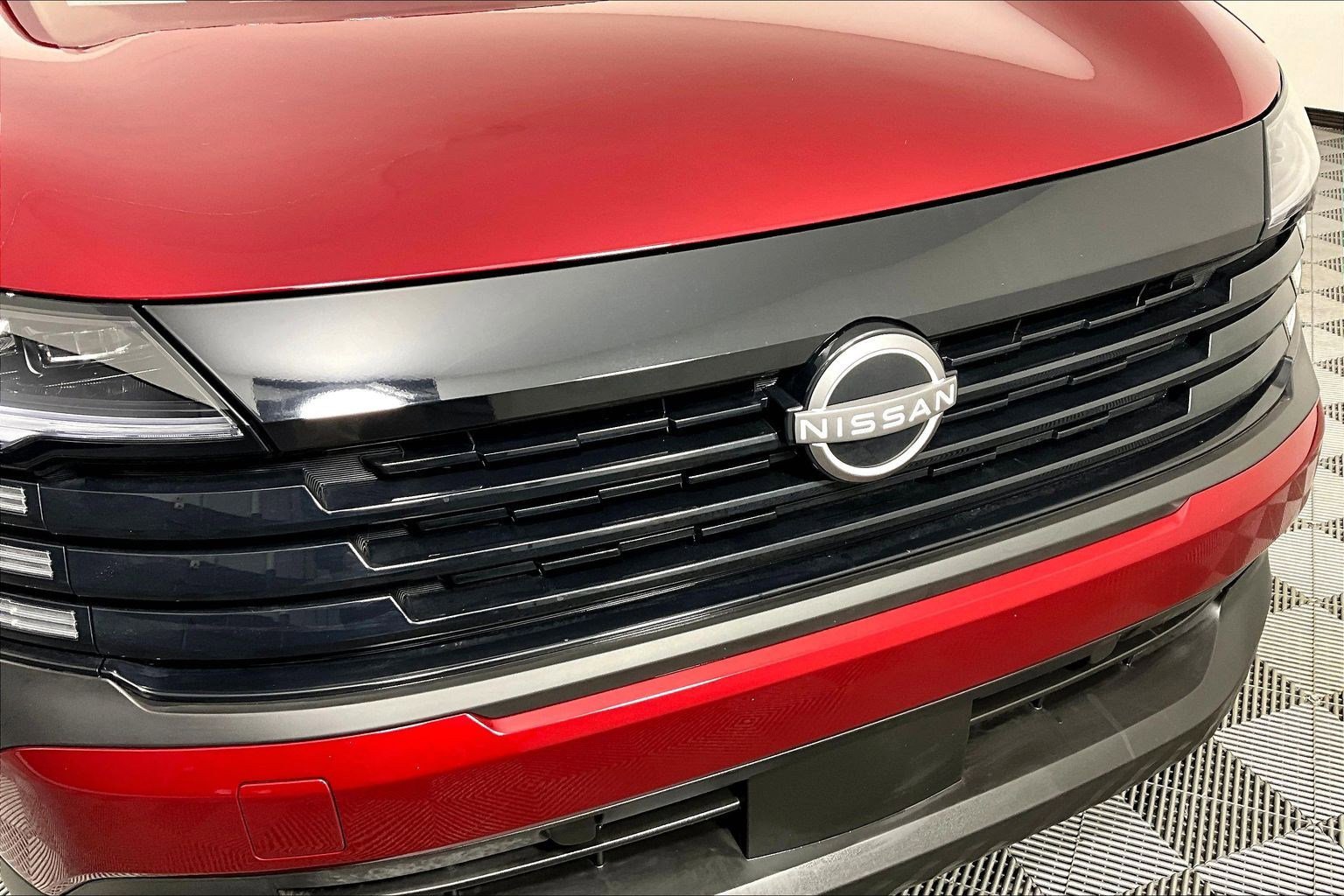 Certified 2025 Nissan Kicks SV w/ SV Premium Package image 34