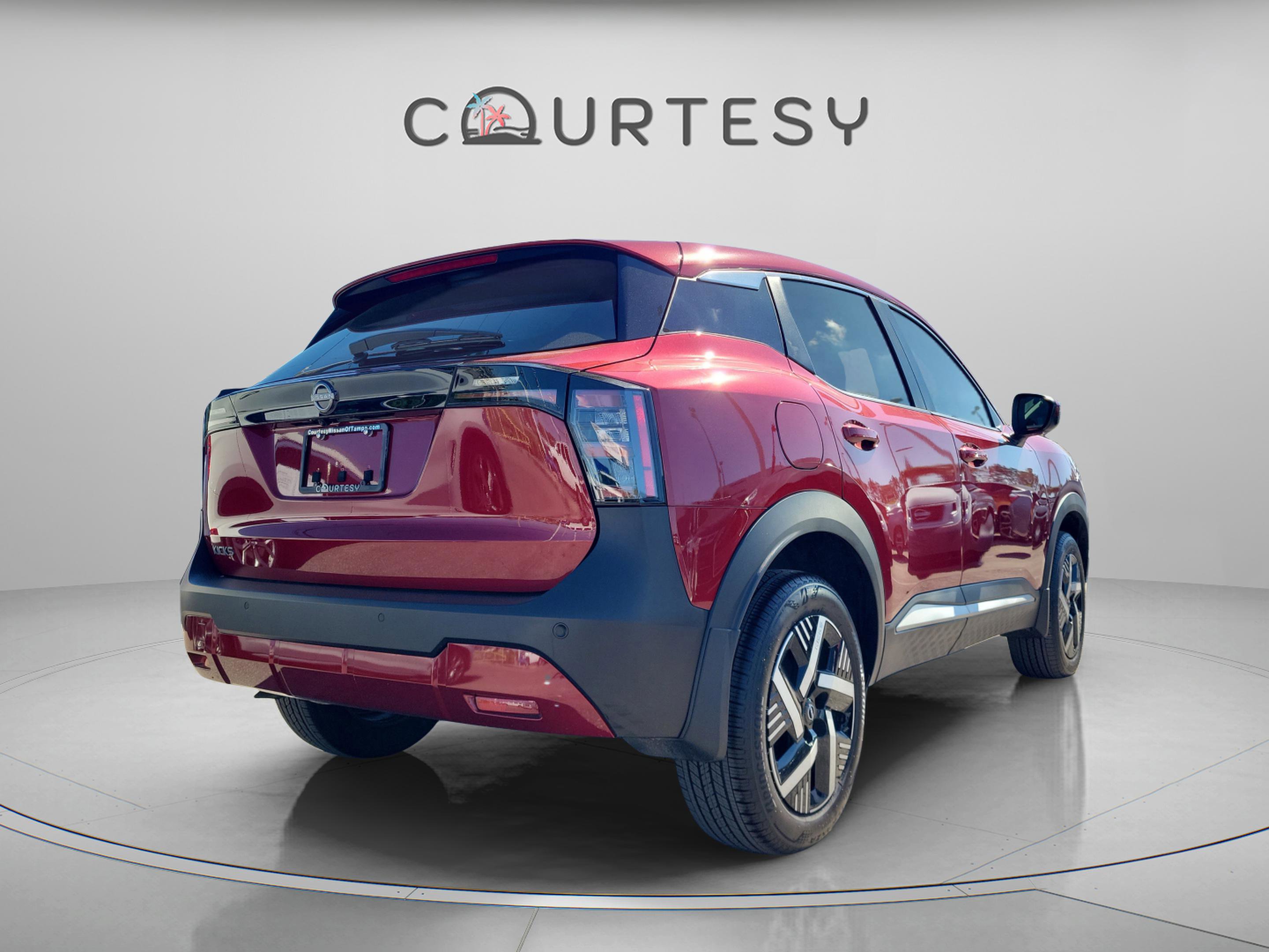 Certified 2025 Nissan Kicks SV image 5