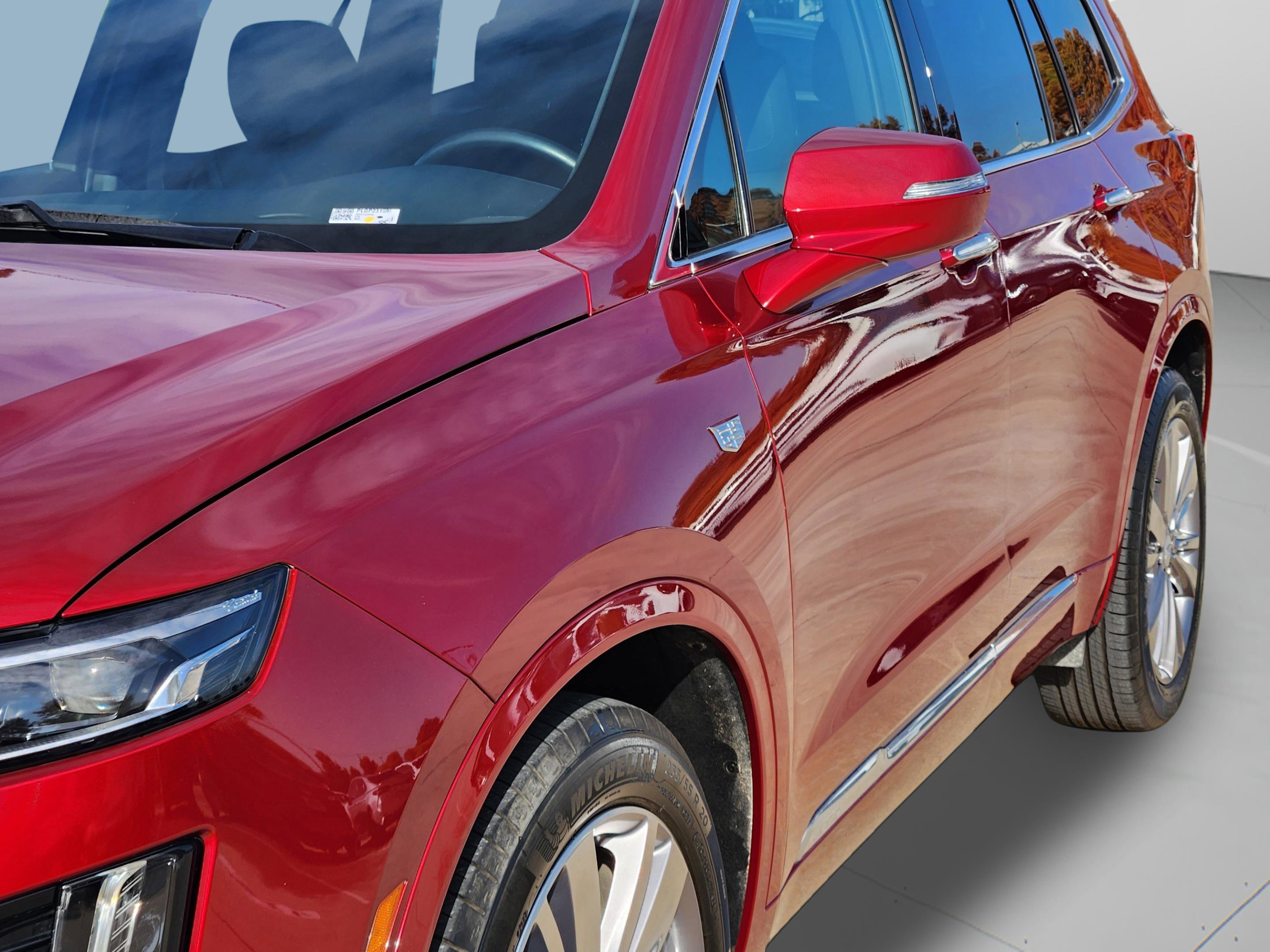 Used 2023 Cadillac XT6 Premium Luxury image 41