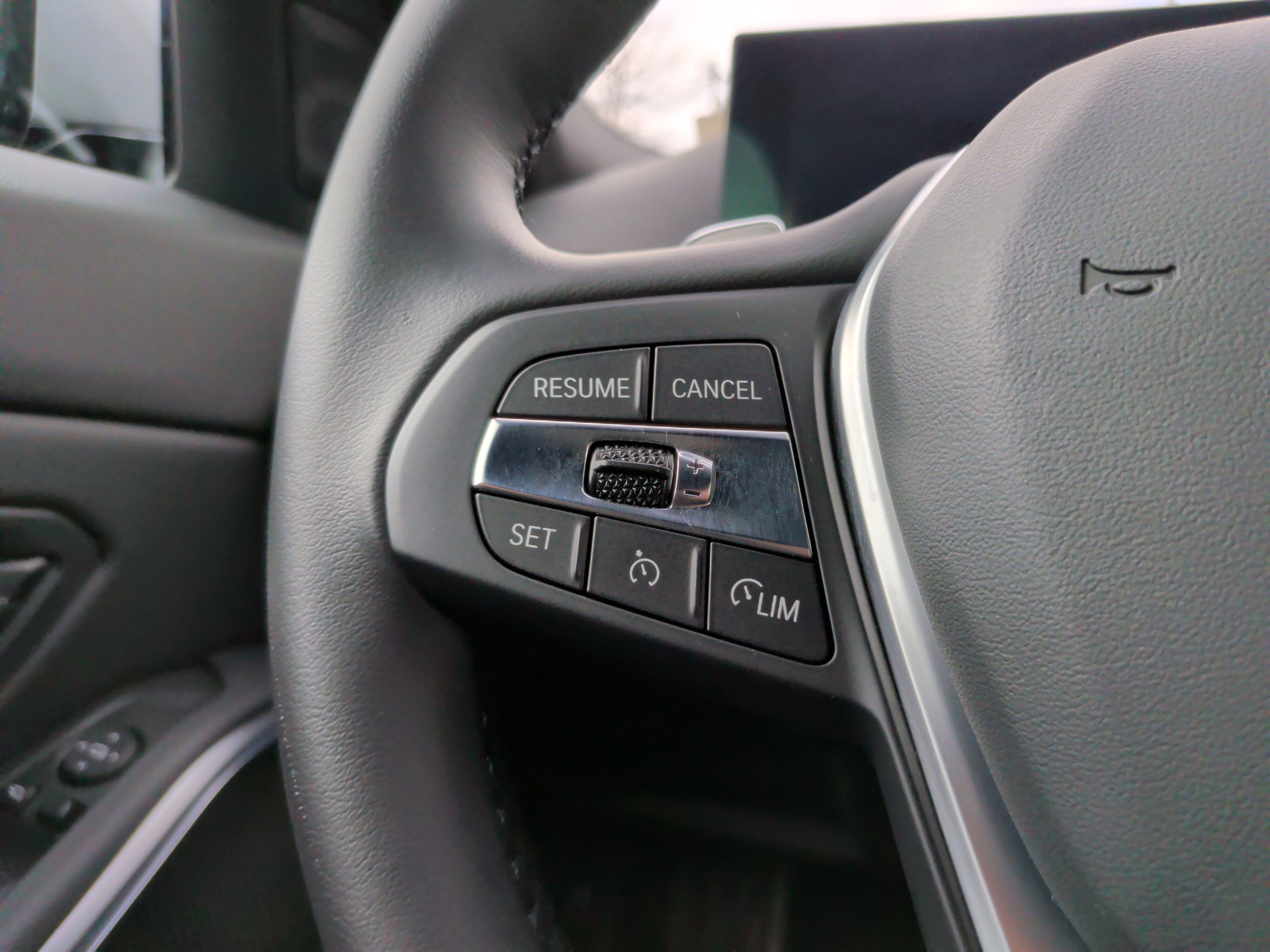 Certified 2023 BMW 330i Sedan w/ Convenience Package image 19