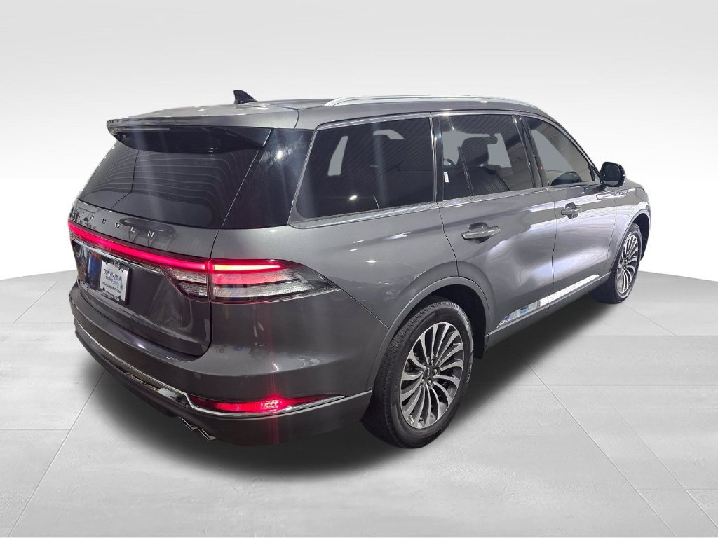 Used 2022 Lincoln Aviator Reserve w/ Elements Package Plus AWD/4WD image 5