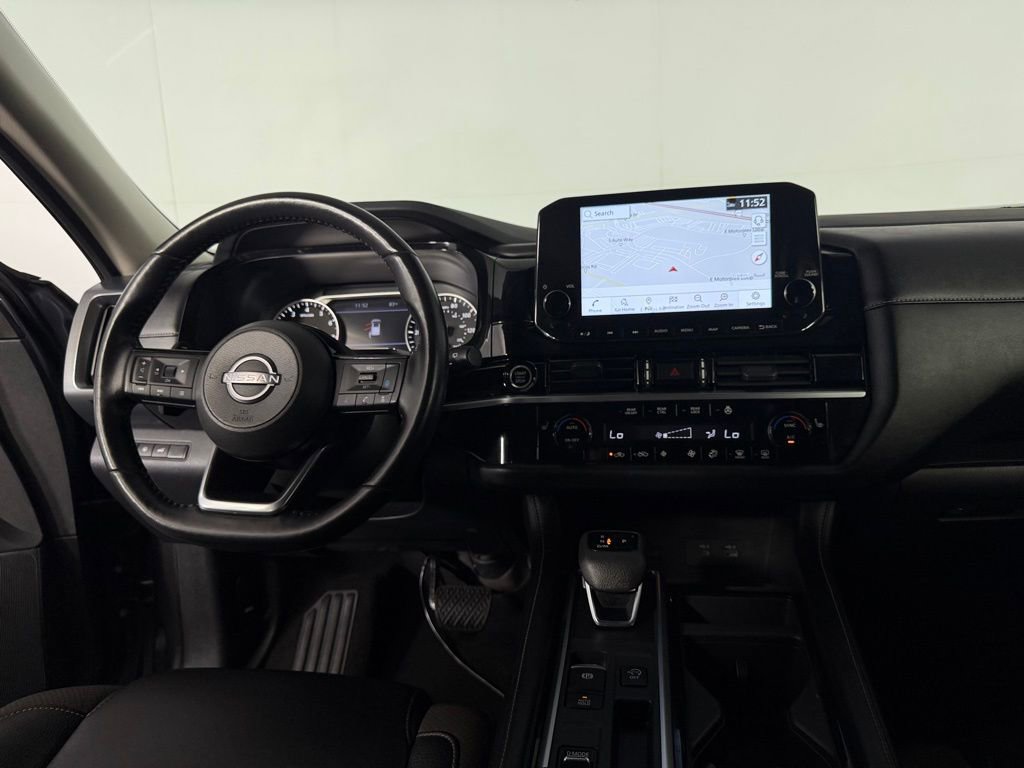 Used 2023 Nissan Pathfinder SL image 13