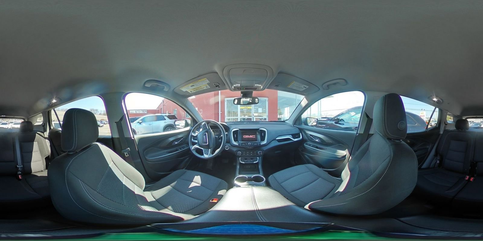 Used 2024 GMC Terrain SLE image 41