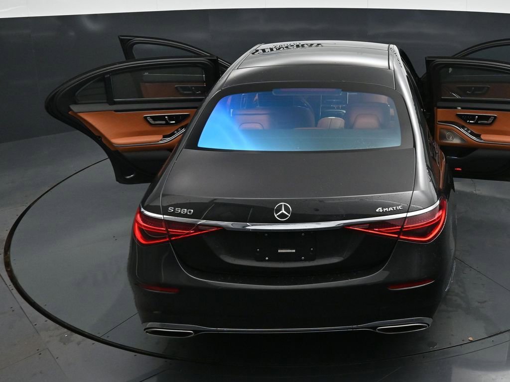 Used 2024 Mercedes-Benz S 580 4MATIC Sedan image 44