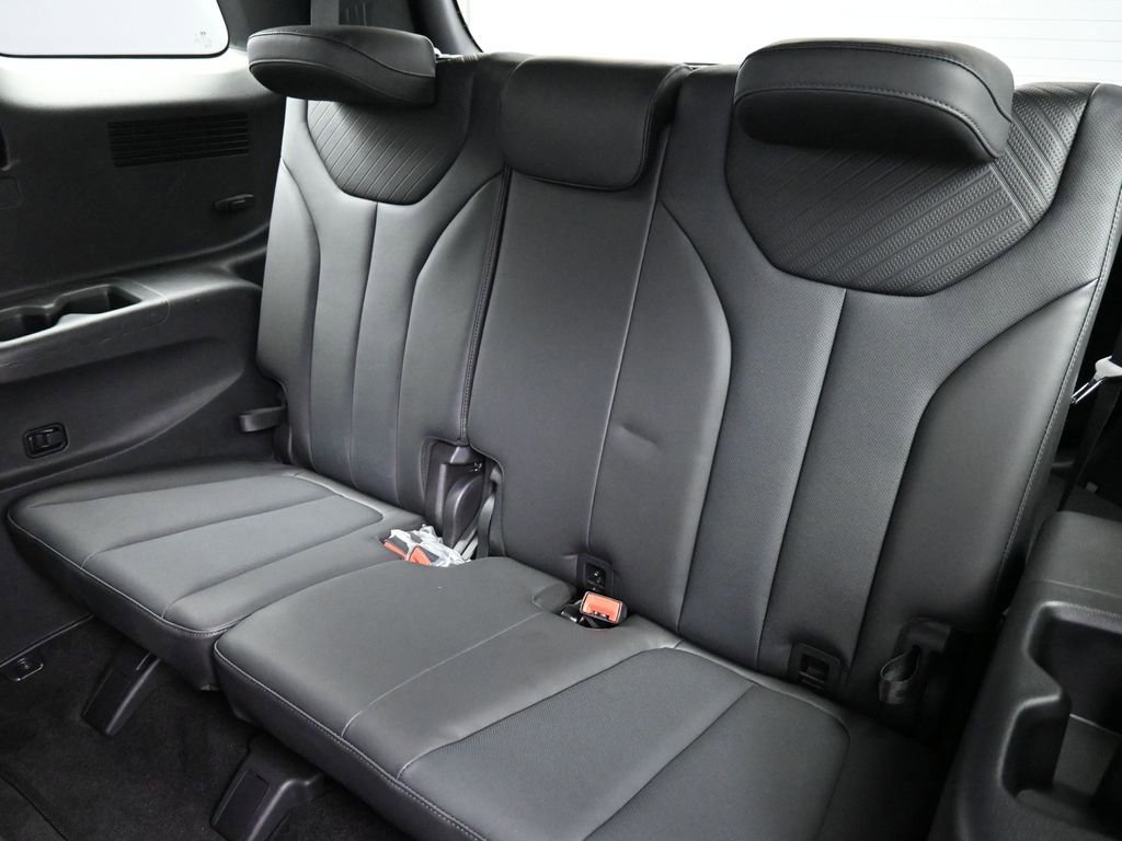 Used 2025 Hyundai Palisade SEL image 20