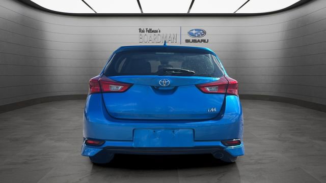 Used 2018 Toyota Corolla iM w/ Carpet Mat Package (TMS) FWD image 6