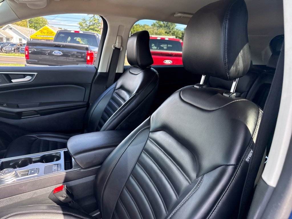 Used 2024 Ford Edge SEL AWD/4WD image 23