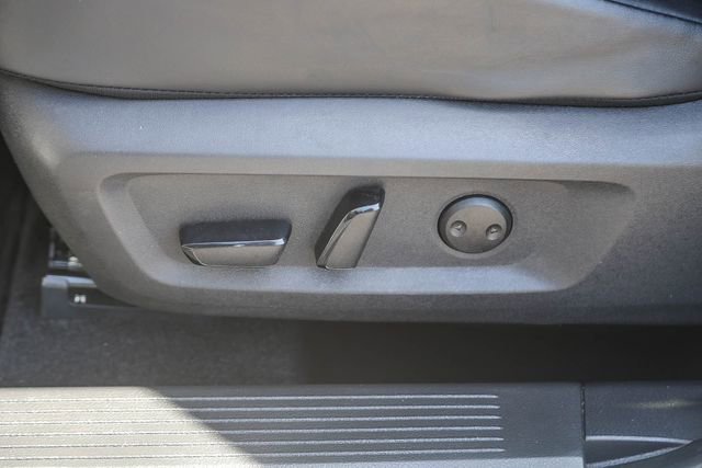 Used 2024 Nissan Rogue SV w/ SV Premium Package image 23