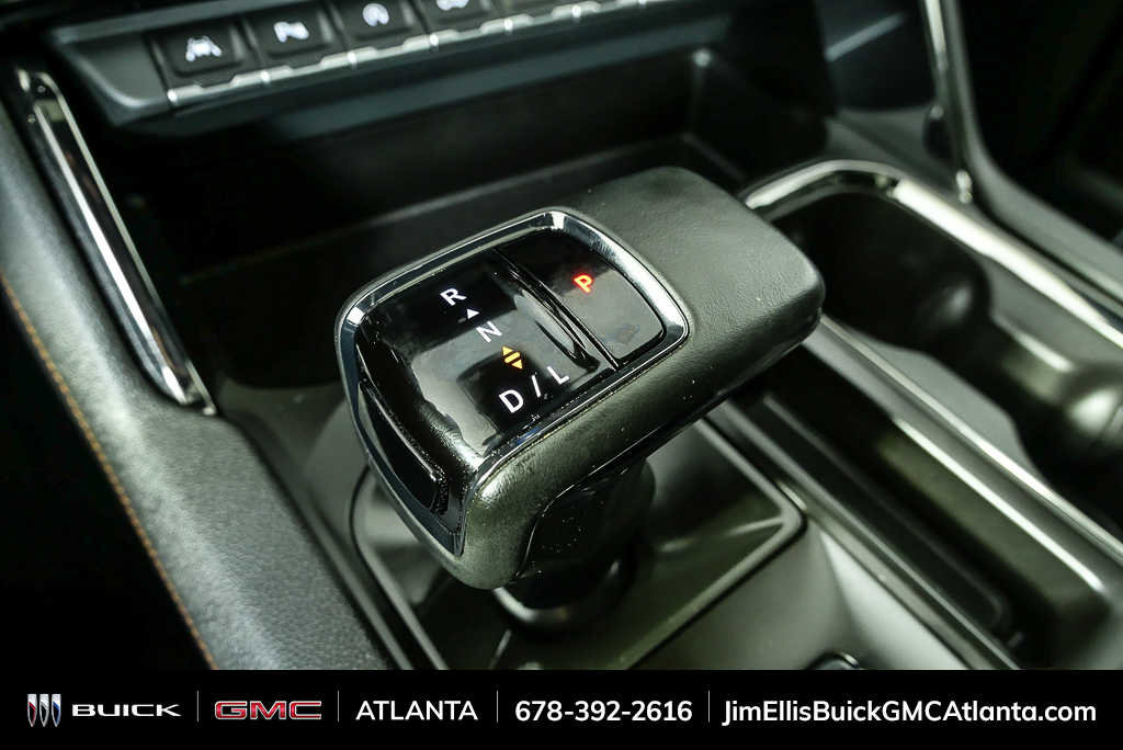 Used 2024 GMC Sierra 1500 AT4 w/ Technology Package image 17