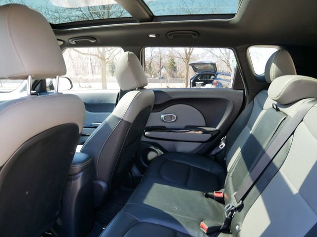 Used 2015 Kia Soul + w/ Primo Package image 9