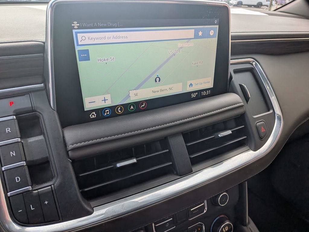 Used 2021 Chevrolet Suburban Z71 w/ Luxury Package image 21