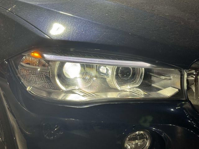 Used 2018 BMW X5 xDrive35i AWD/4WD image 12
