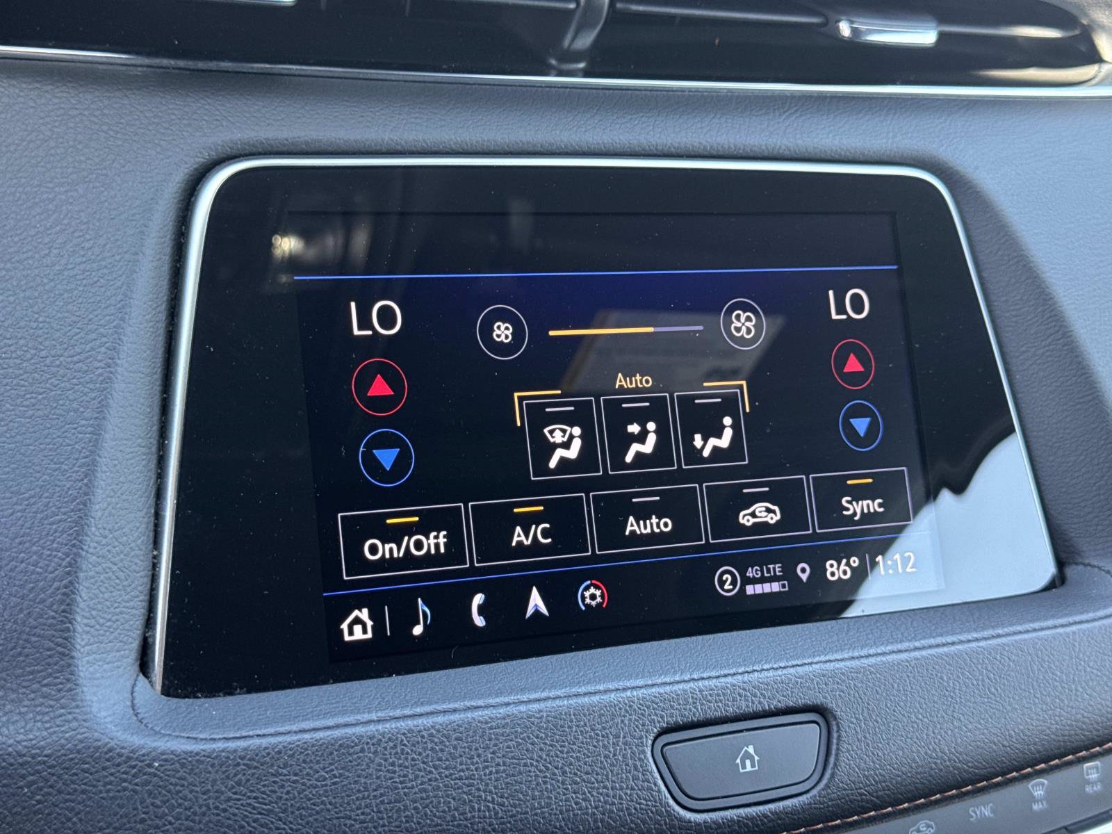 Used 2023 Cadillac XT4 Sport FWD image 15