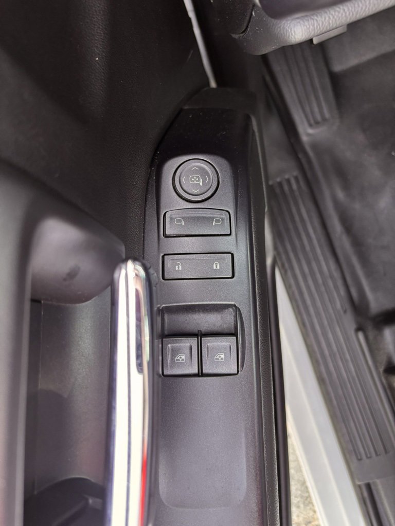 Used 2017 GMC Sierra 1500 2WD Regular Cab image 10