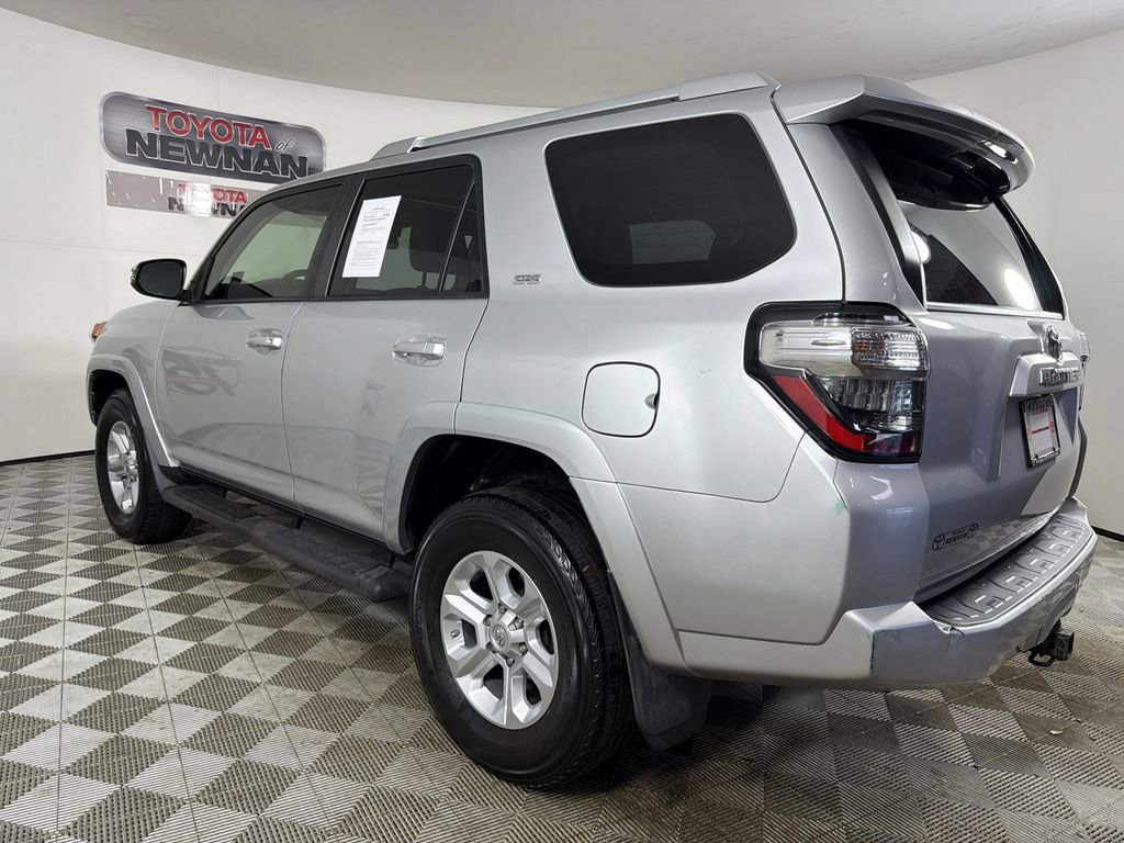 Used 2018 Toyota 4Runner SR5 Premium image 7